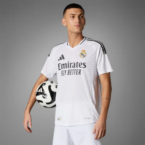 KIT ENFANT REAL MADRID DOMICILE 2024-2025 SHORT OFFERT🔥 - Image 3
