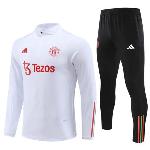 Manchester United 3